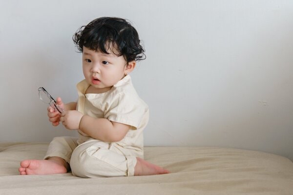 Những bé trai mệnh Hoả hợp với Mộc, Thổ, khắc Thủy và Kim Những bé trai mệnh Hoả hợp với Mộc, Thổ, khắc Thủy và Kim