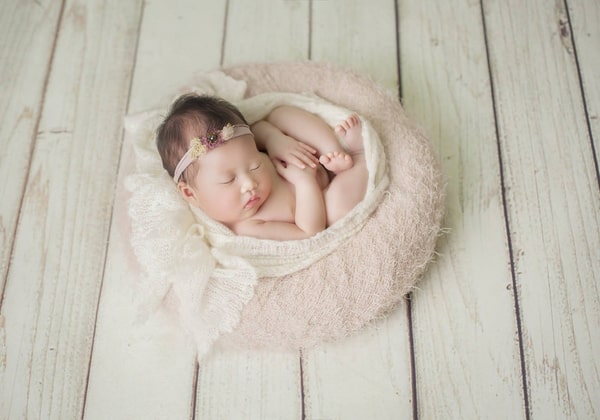 Tên lạnh lùng cho con gái tháng 11 của bố mẹ Tên lạnh lùng cho con gái tháng 11 của bố mẹ