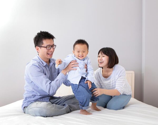 Cung Cự Giải khi đã trưởng thành là những bậc cha mẹ Cung Cự Giải khi đã trưởng thành là những bậc cha mẹ